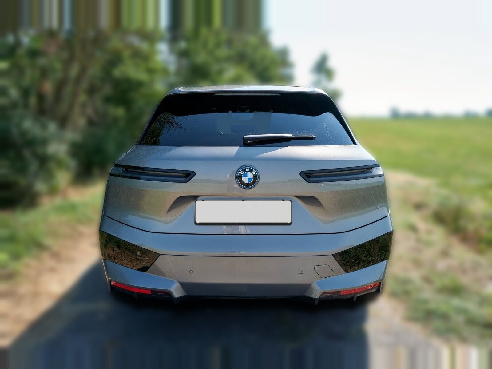 Billede af BMW iX 40 Fully Charged Sport XDrive 326HK 5d Aut. 