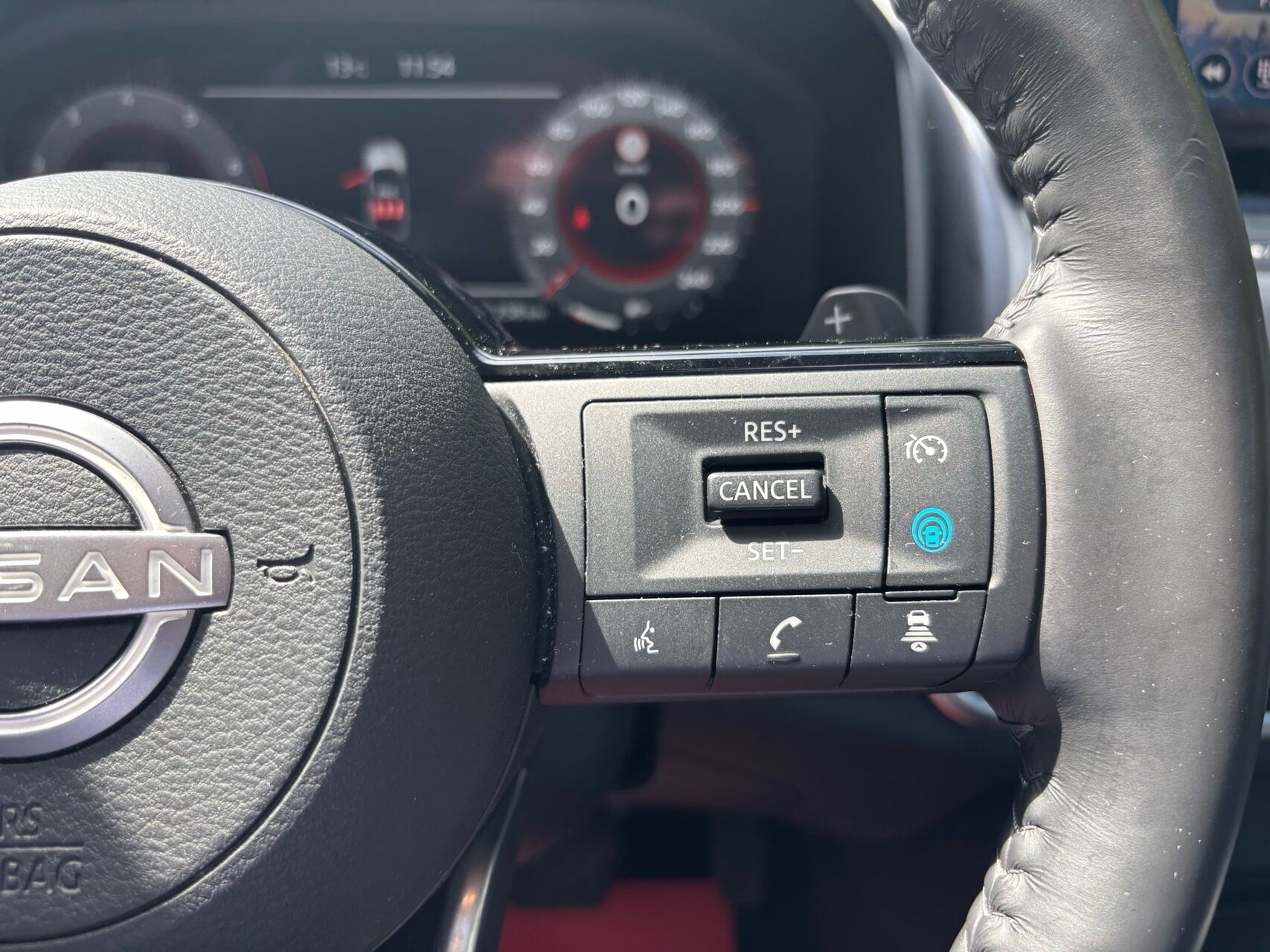 Billede af Nissan Qashqai 1,3 MHEV  Mild hybrid Tekna+ X-Tronic 158HK 5d 7g Aut.