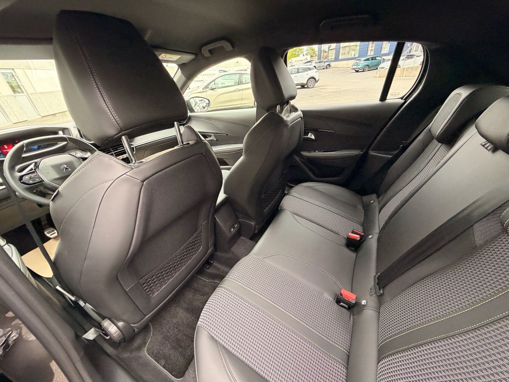 Billede af Peugeot 208 1,2 PureTech GT 100HK 5d 6g