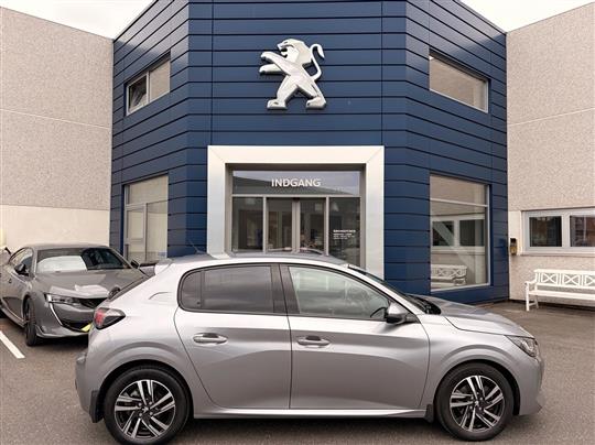 Peugeot 208 1,2 PureTech Allure 100HK 5d 6g