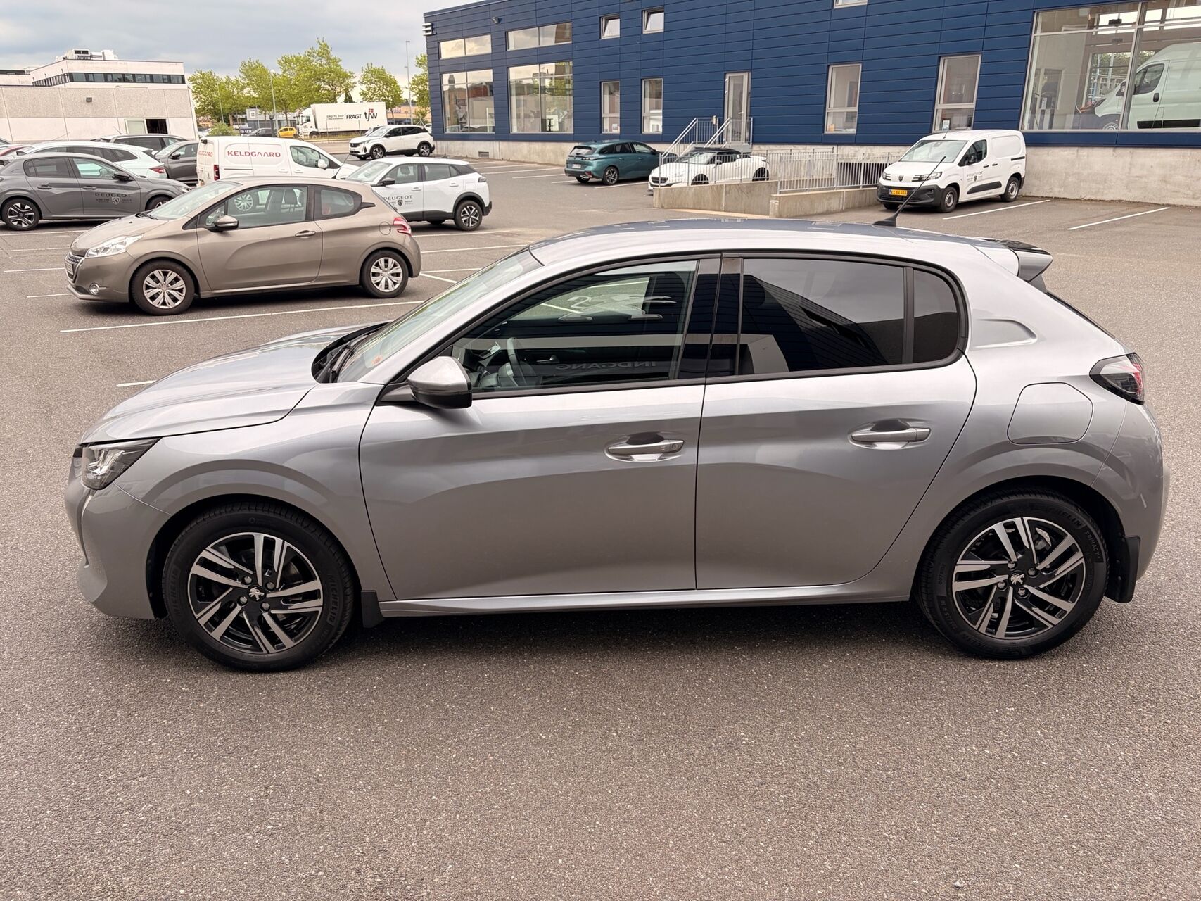 Billede af Peugeot 208 1,2 PureTech Allure 100HK 5d 6g