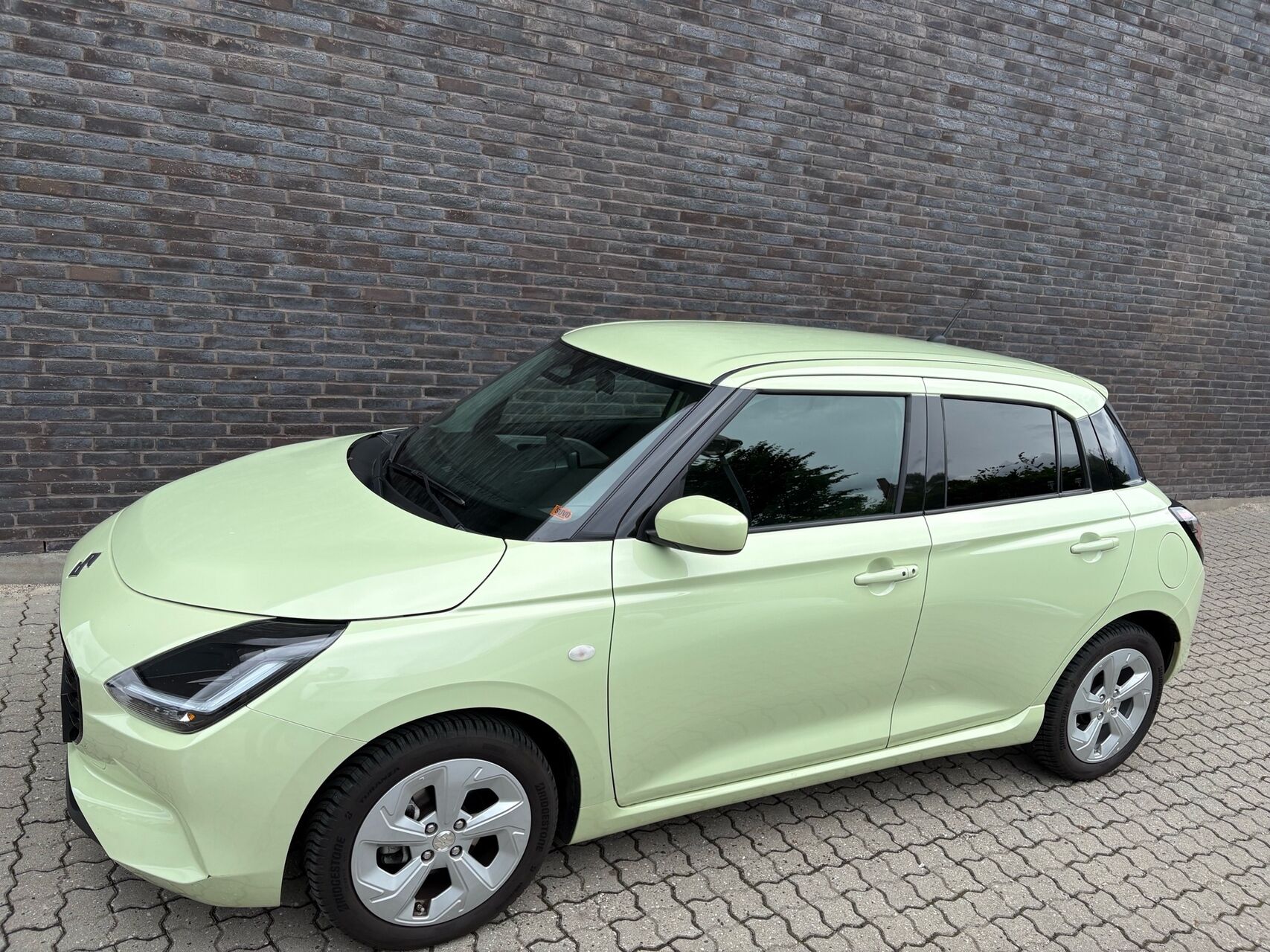 Billede af Suzuki Swift 1,2 Advance CVT 82HK 5d Aut.