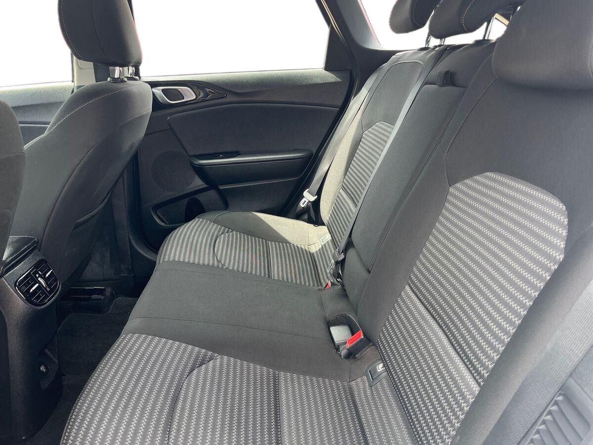 Billede af Kia Ceed SW 1,6 GDI PHEV  Plugin-hybrid Prestige DCT 141HK Stc 6g Aut.
