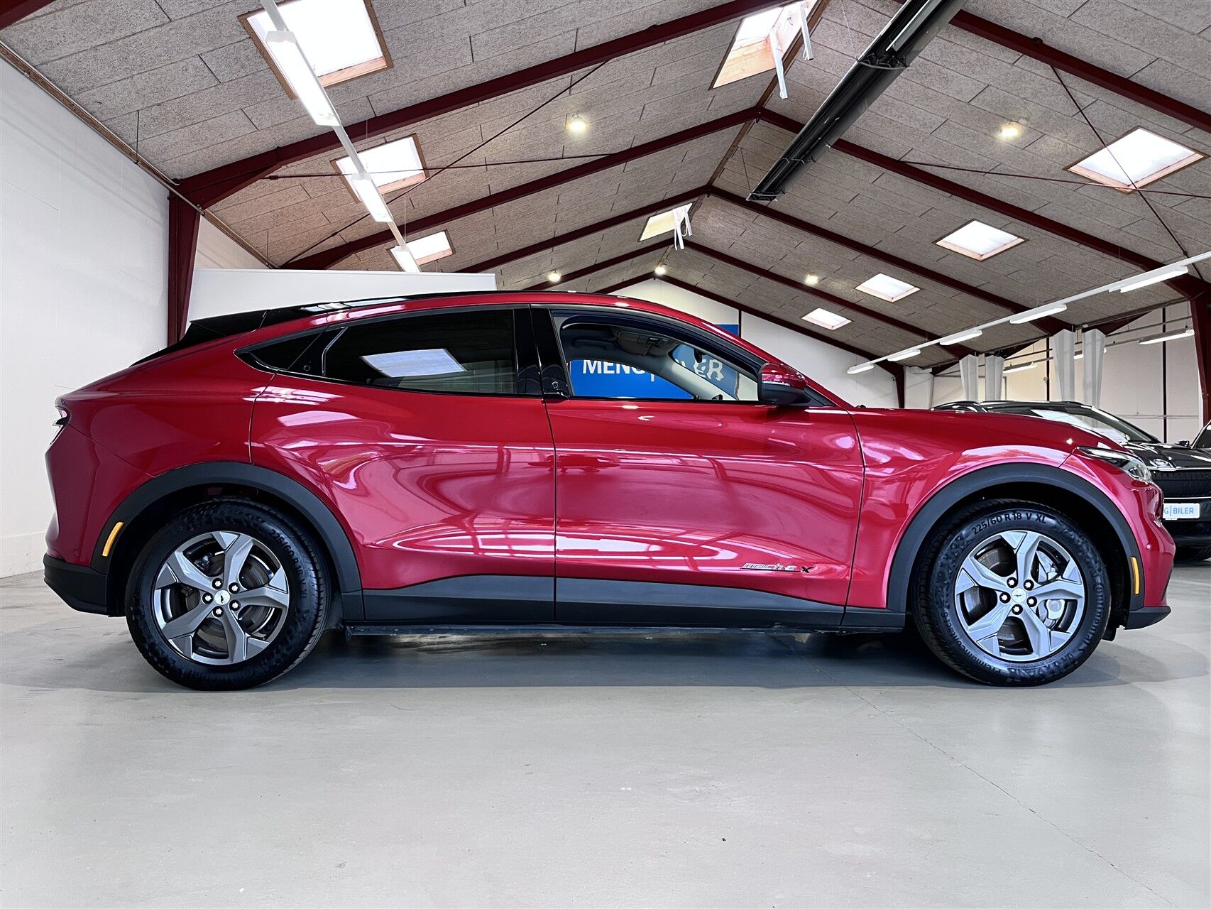 Billede af Ford Mustang Mach-E EL UR Premium 294HK 5d Aut.