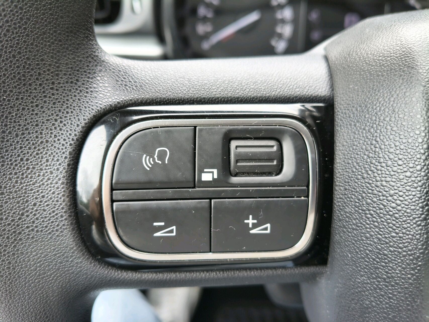 Billede af Citroën C3 1,6 Blue HDi Iconic start/stop 75HK 5d