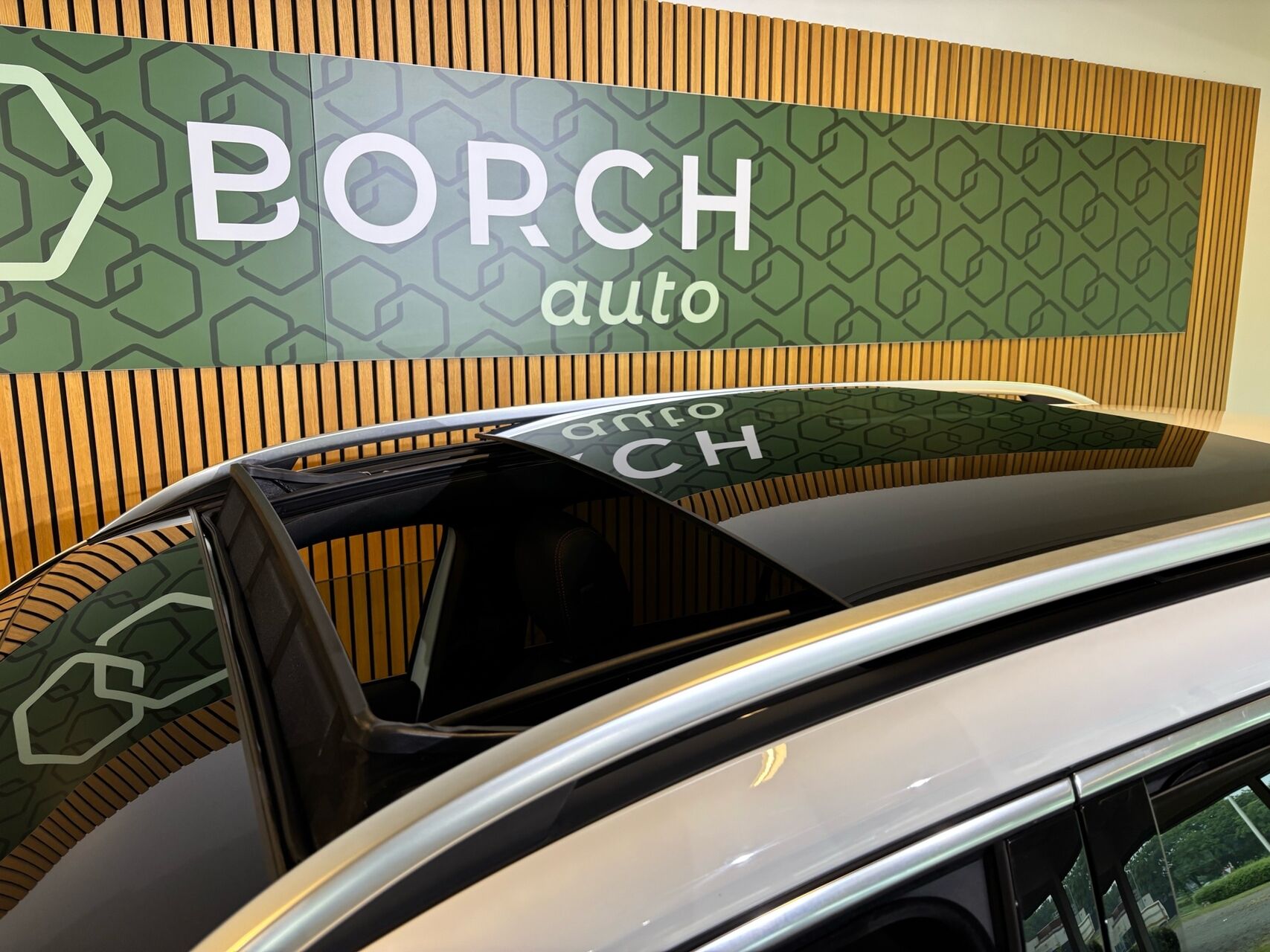 Billede af Mercedes-Benz EQB 300 EL AMG Line 4Matic 228HK 5d Aut.
