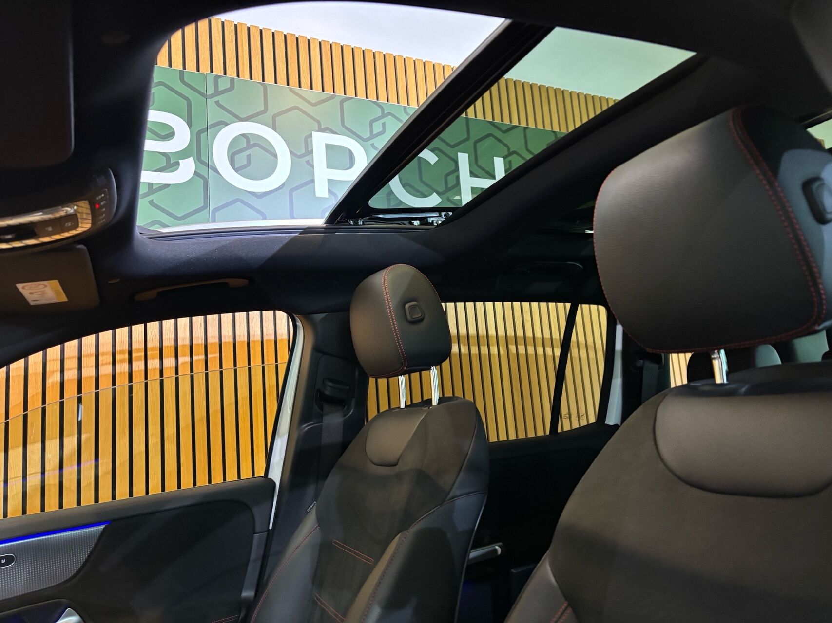 Billede af Mercedes-Benz EQB 300 EL AMG Line 4Matic 228HK 5d Aut.