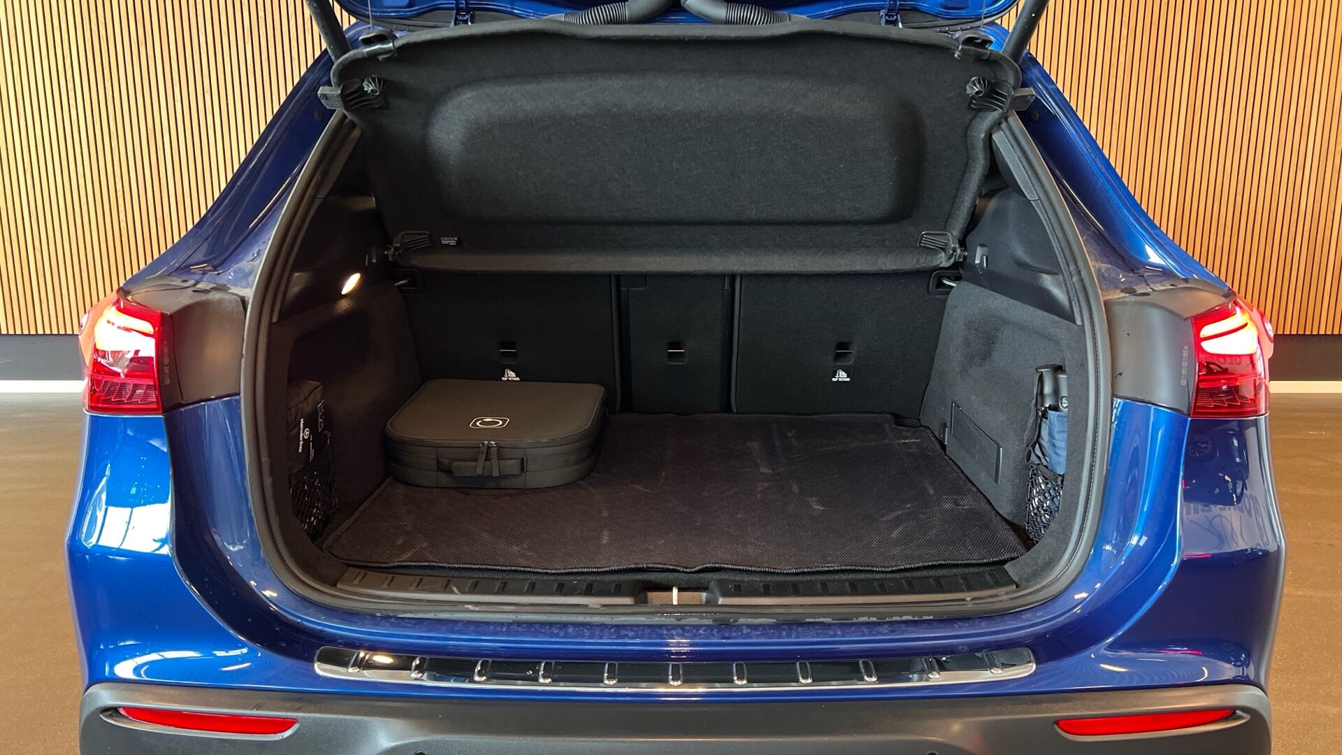 Billede af Mercedes-Benz EQA 250+ EL Progressive 190HK 5d Aut.