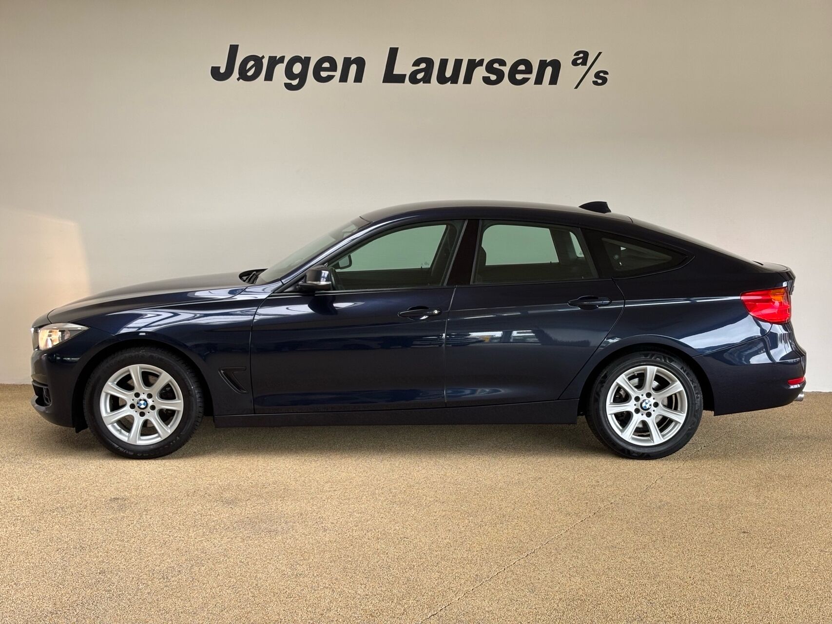 Billede af BMW 320d Gran Turismo 2,0 D Steptronic 190HK 5d 8g Aut.
