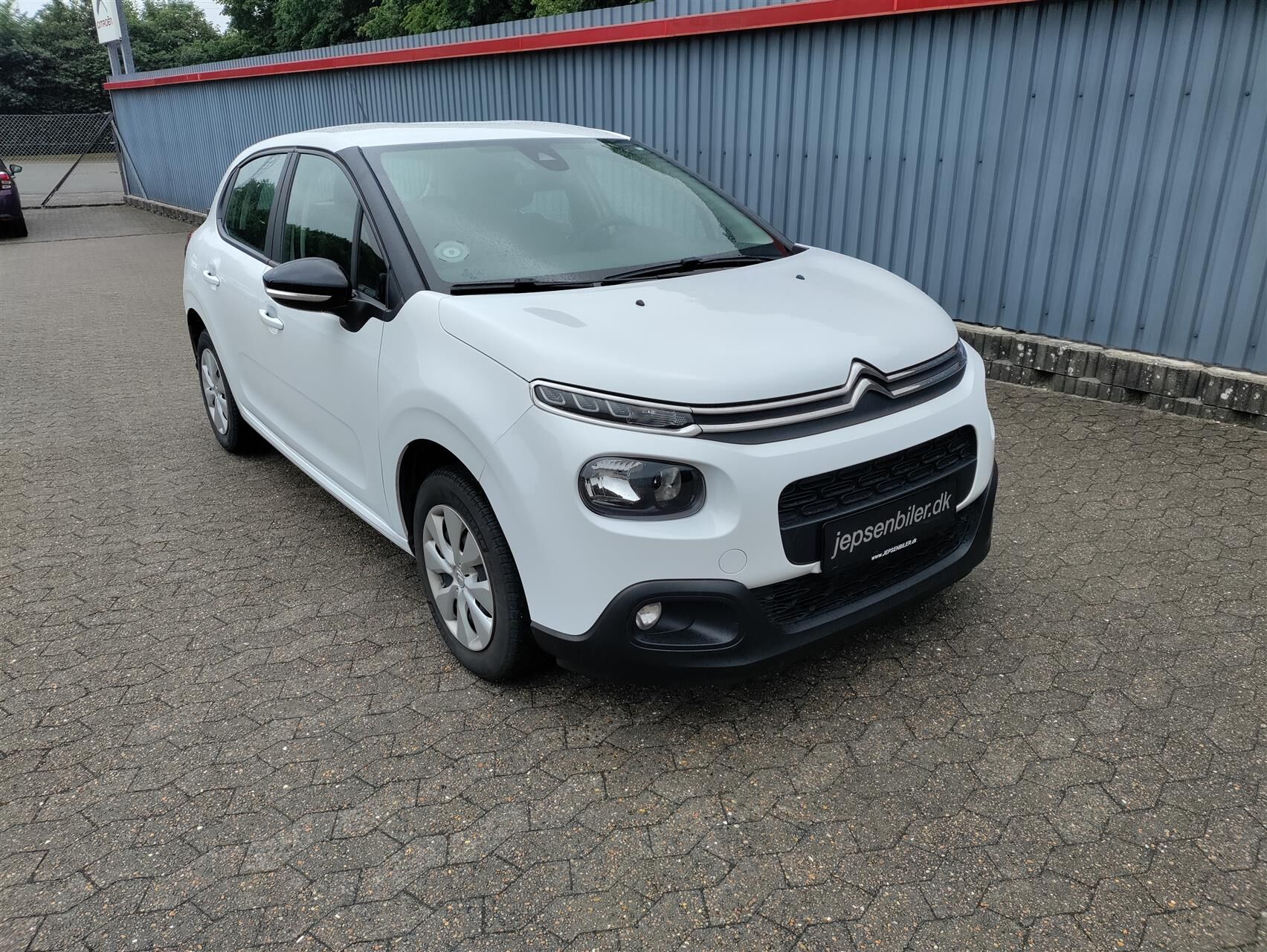 Billede af Citroën C3 1,2 PureTech Iconic Limited start/stop 82HK 5d