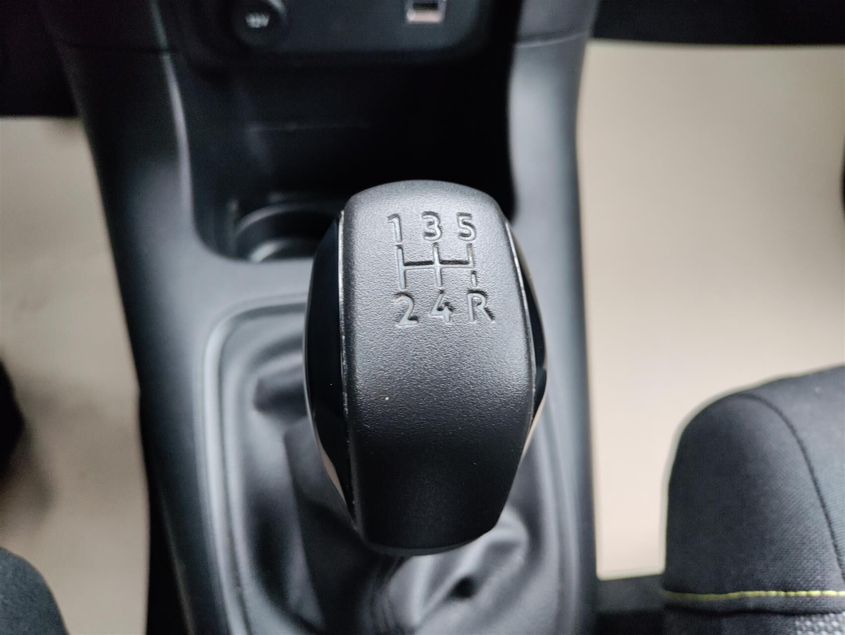 Billede af Citroën C3 1,2 PureTech Iconic Limited start/stop 82HK 5d