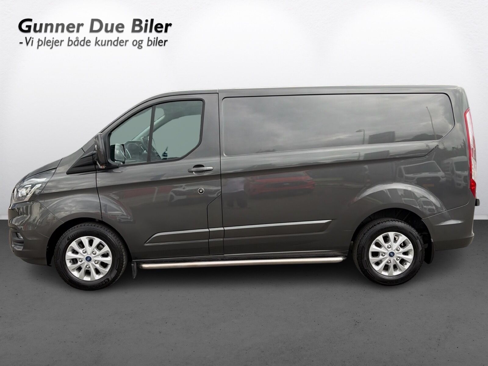 Billede af Ford Transit Custom 340 L1H1 2,0 TDCi Limited 170HK Van 6g Aut.