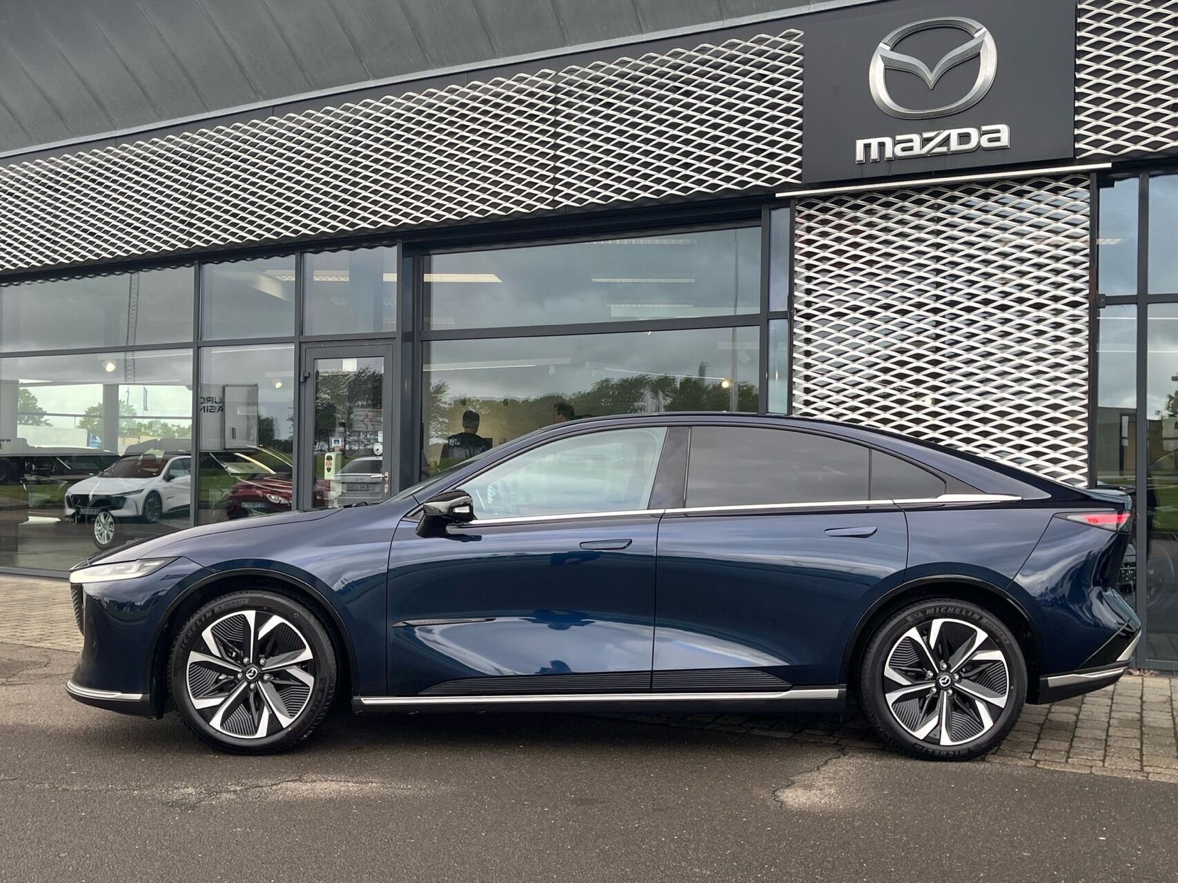 Billede af Mazda 6e EL Takumi Plus 258HK 5d Aut.