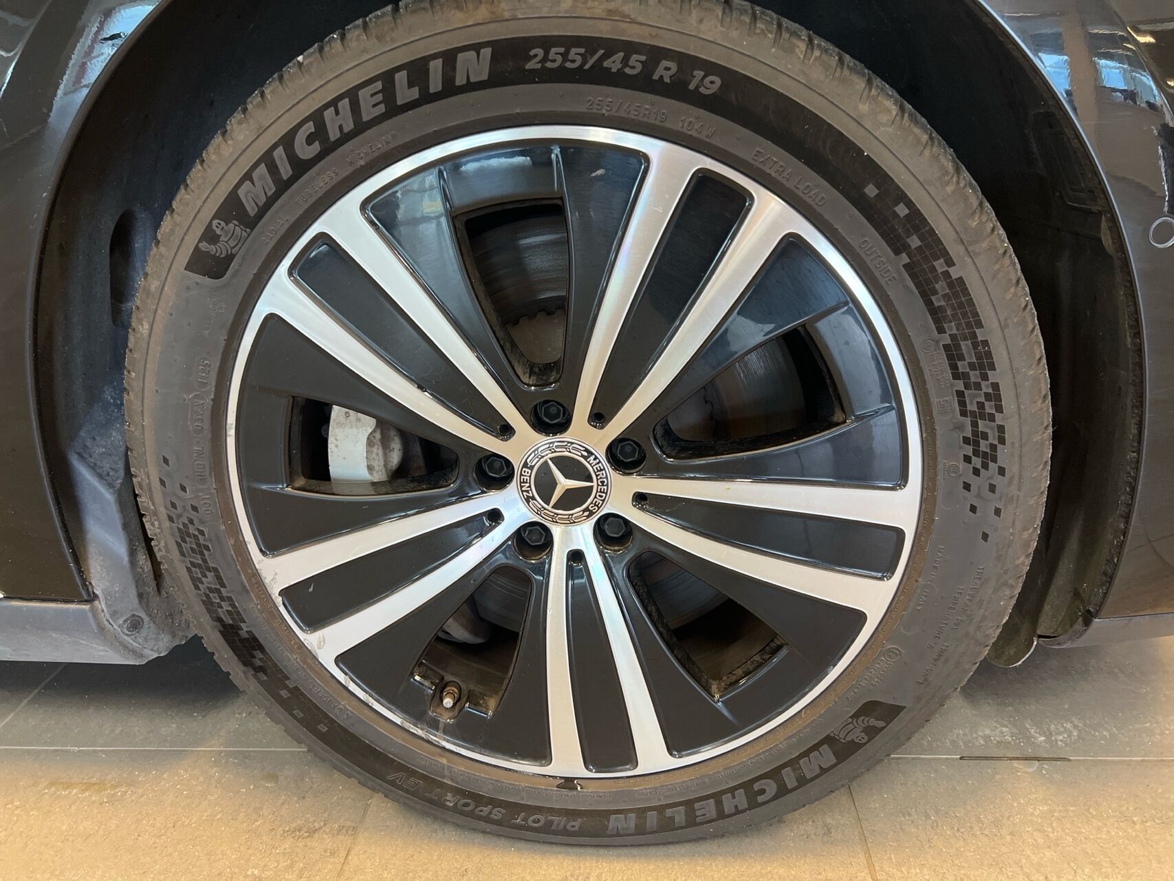Billede af Mercedes-Benz EQE 350 EL 292HK Aut.