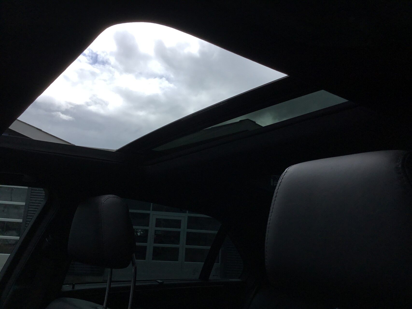 Billede af Mercedes-Benz E350 d 3,0 Bluetec 9G-Tronic 252HK 9g Aut.