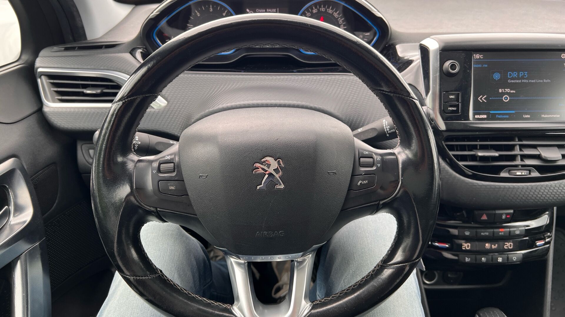 Billede af Peugeot 2008 1,6 BlueHDi Desire Sky 100HK