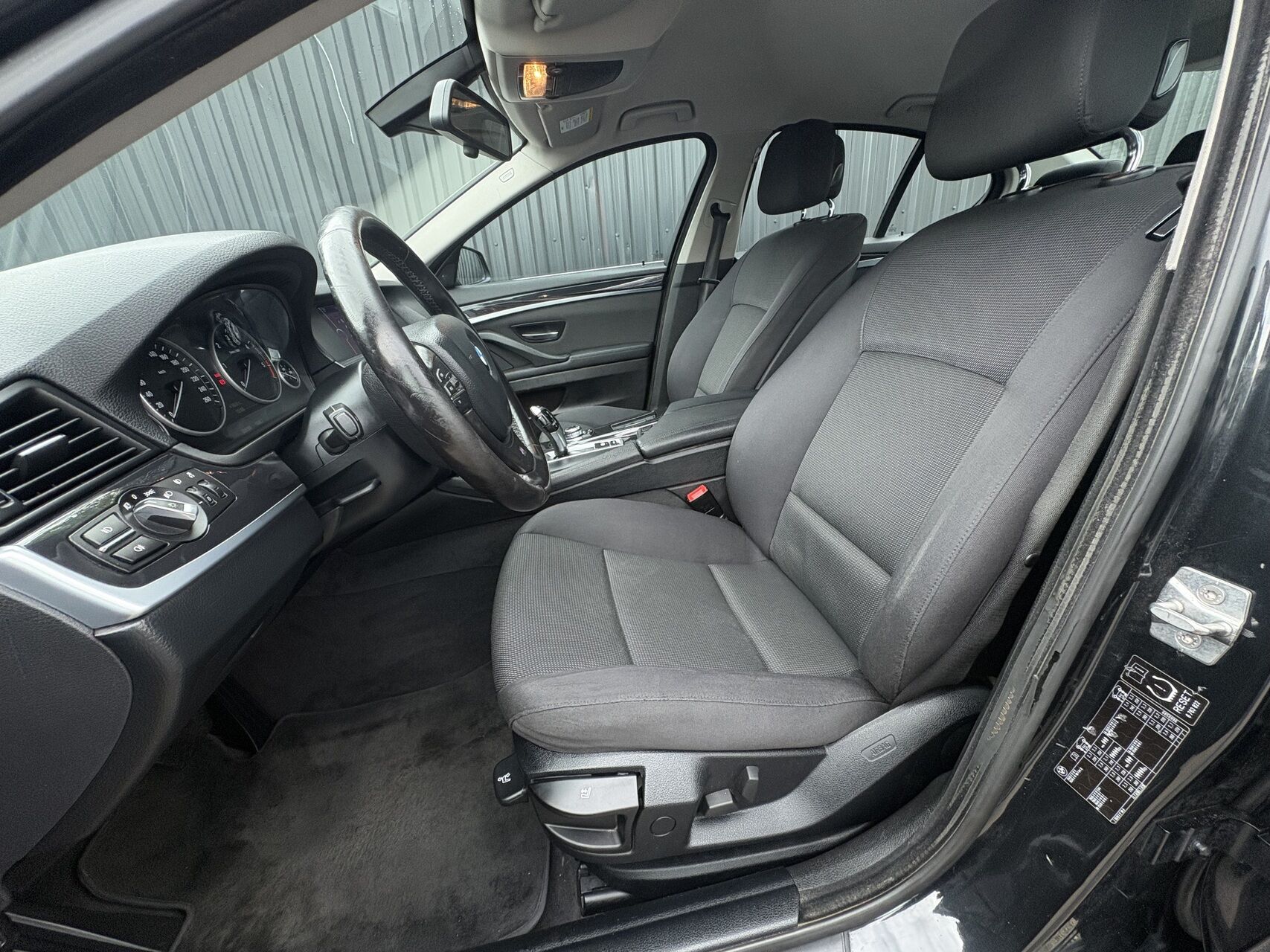 Billede af BMW 525d 2,0 D 218HK 8g Aut.