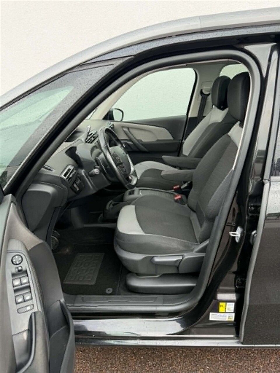 Billede af Citroën Grand C4 Picasso 1,6 Blue HDi Intensive EAT6 start/stop 120HK 6g Aut.