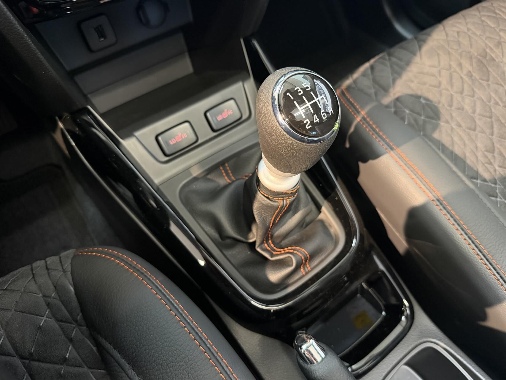 Billede af Suzuki Vitara 1,4 Black Edition 110HK 5d 6g