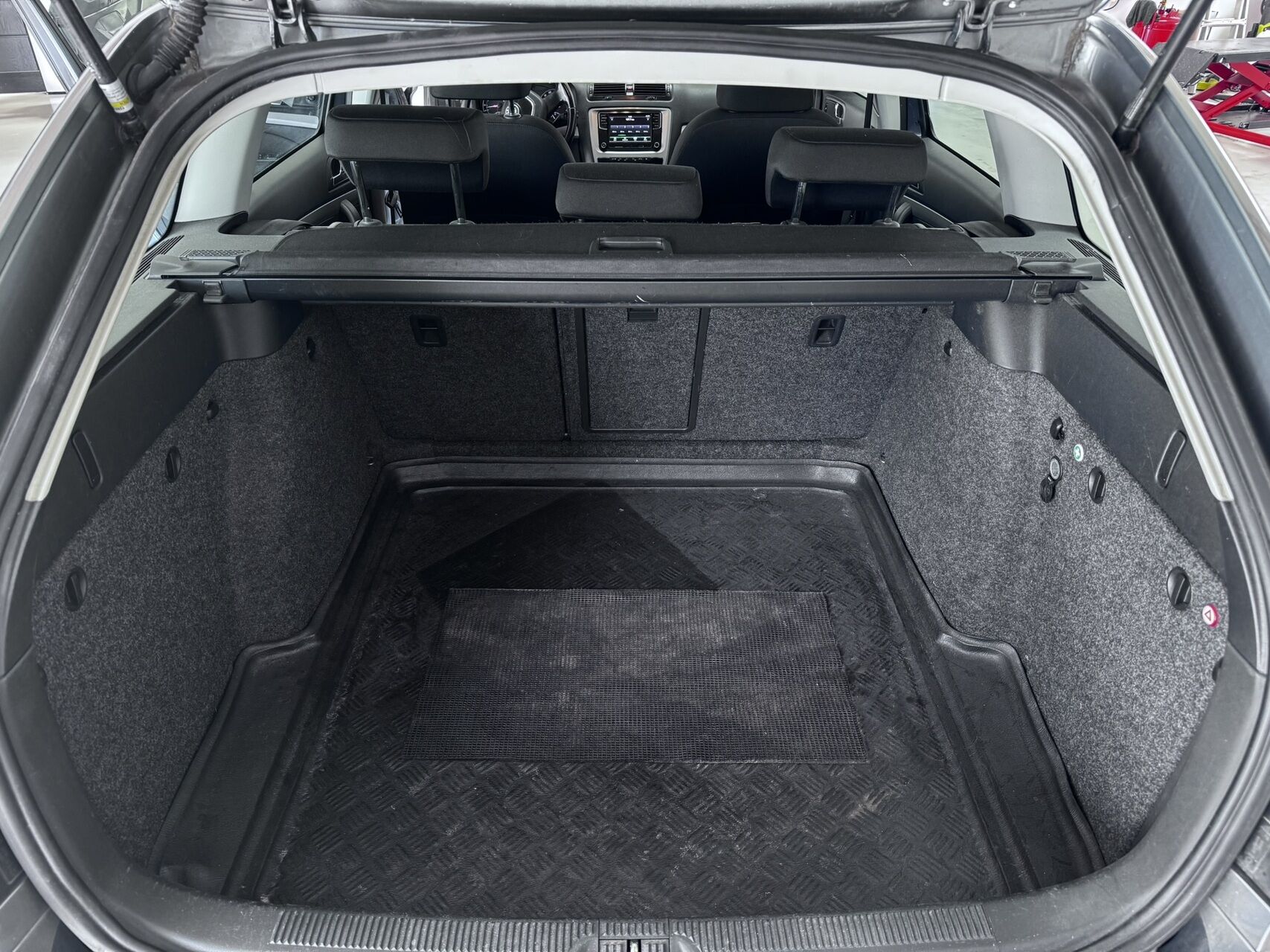Billede af Skoda Octavia Combi 1,6 Commonrail DPF Elegance 105HK Stc