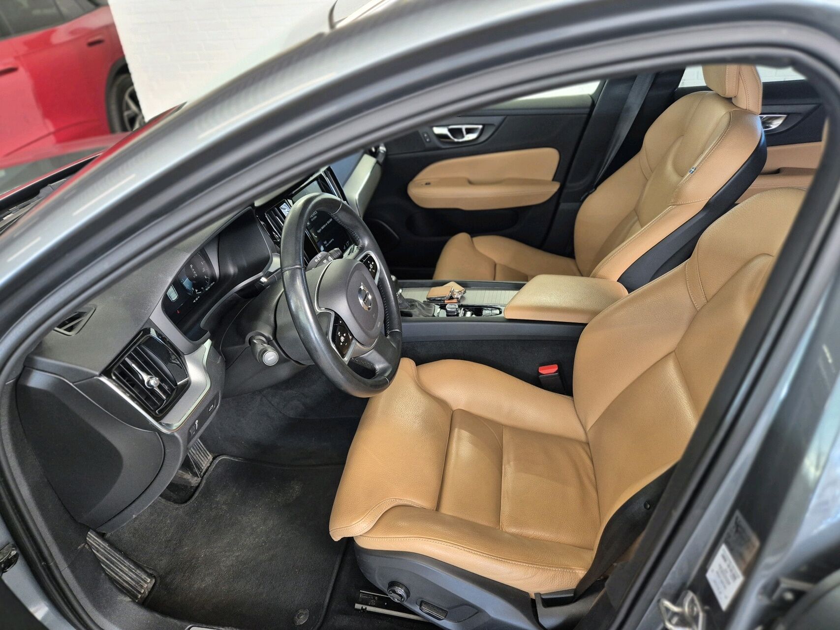Billede af Volvo V60 2,0 D4 Inscription 190HK Stc 8g Aut.