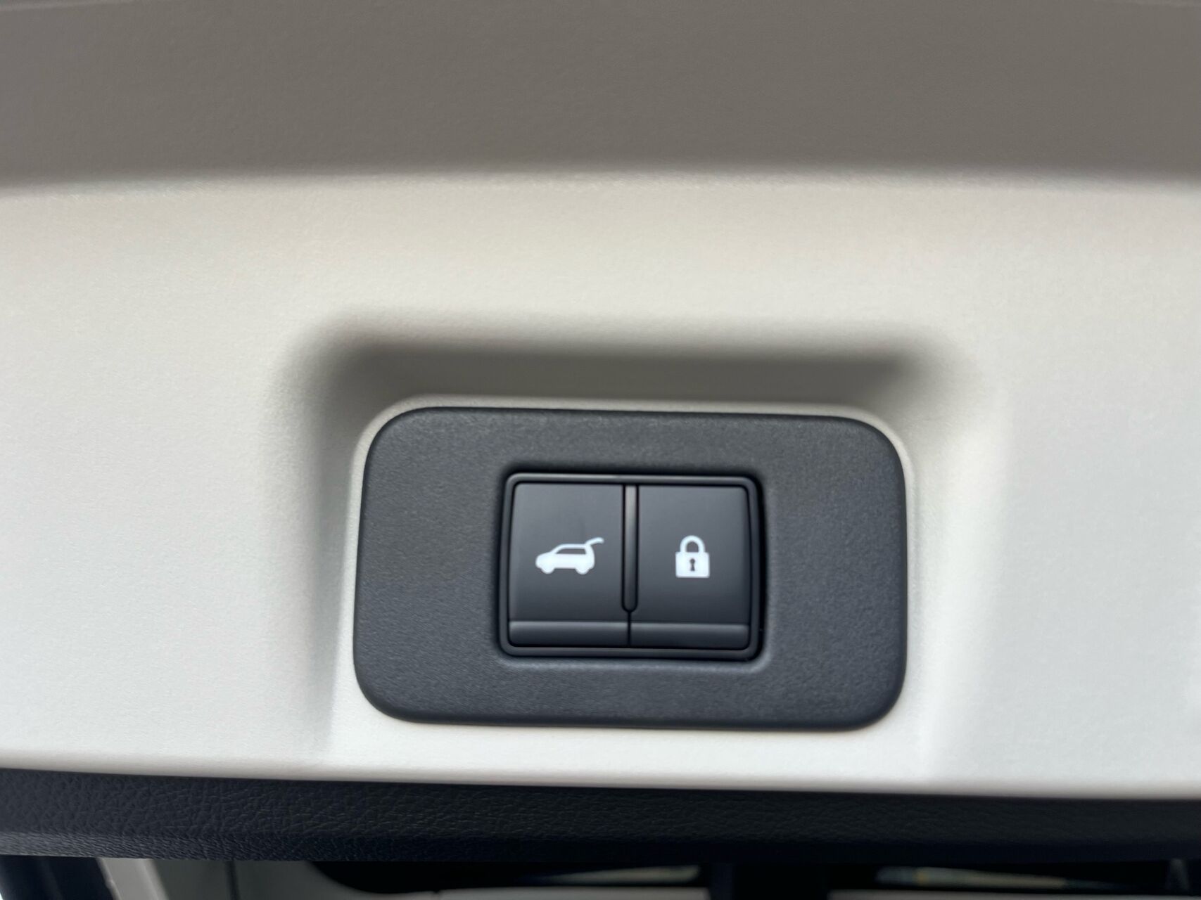 Billede af Nissan Ariya EL Evolve e-4orce 301HK 5d Aut.