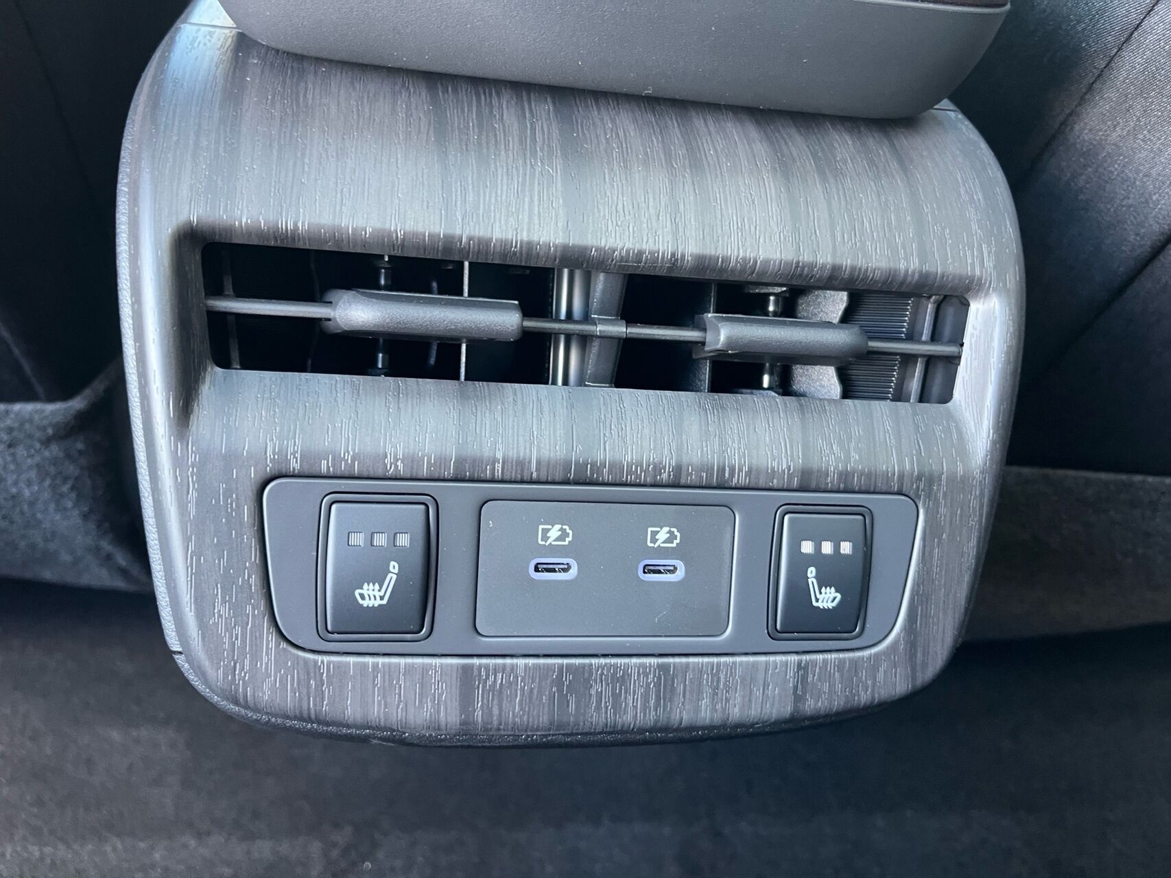 Billede af Nissan Ariya EL Evolve e-4orce 301HK 5d Aut.