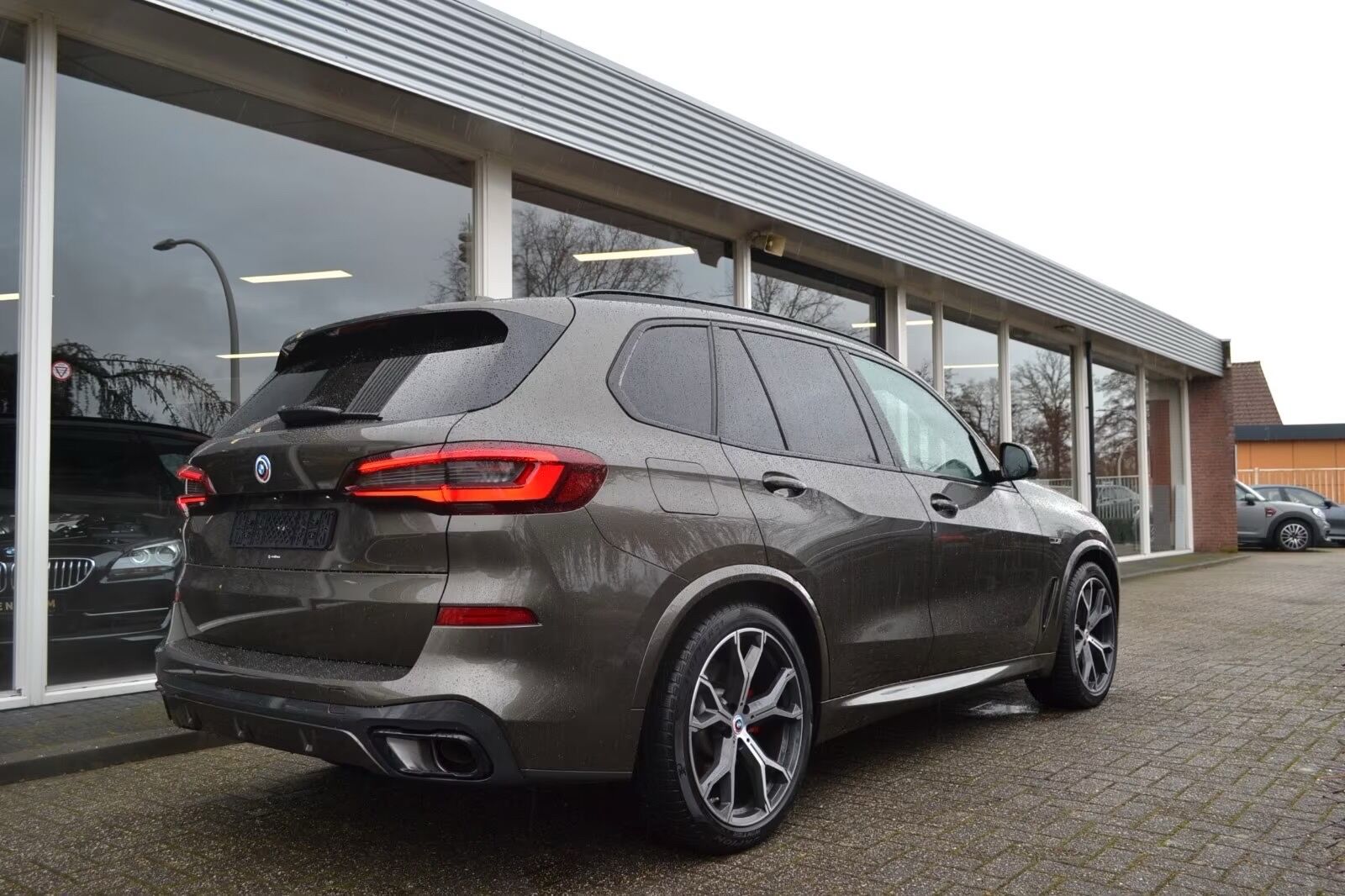 Billede af BMW X5 45e 3,0 Plugin-hybrid M-Sport XDrive Steptronic 394HK 5d 8g Aut.