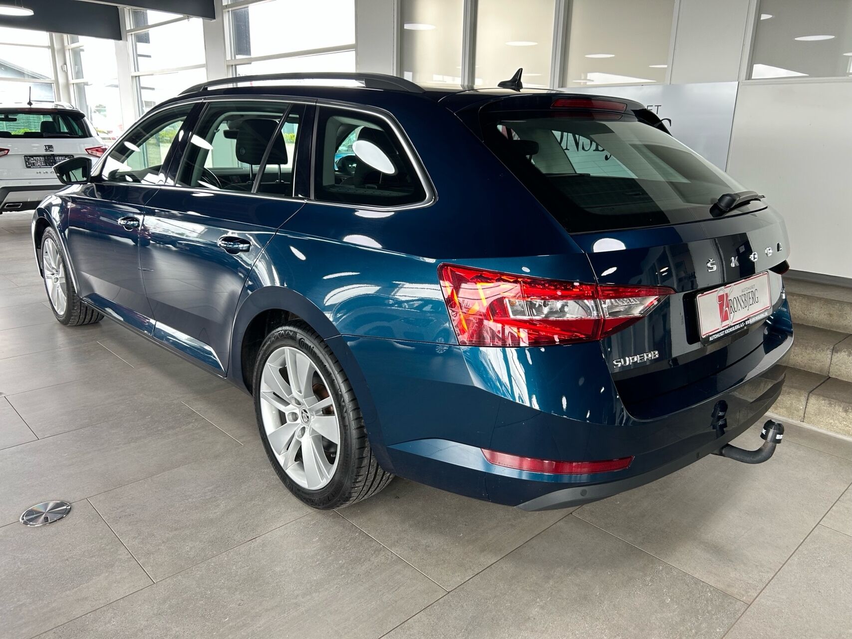 Billede af Skoda Superb Combi 1,4 TSI  Plugin-hybrid iV DSG 218HK Stc 6g Aut.