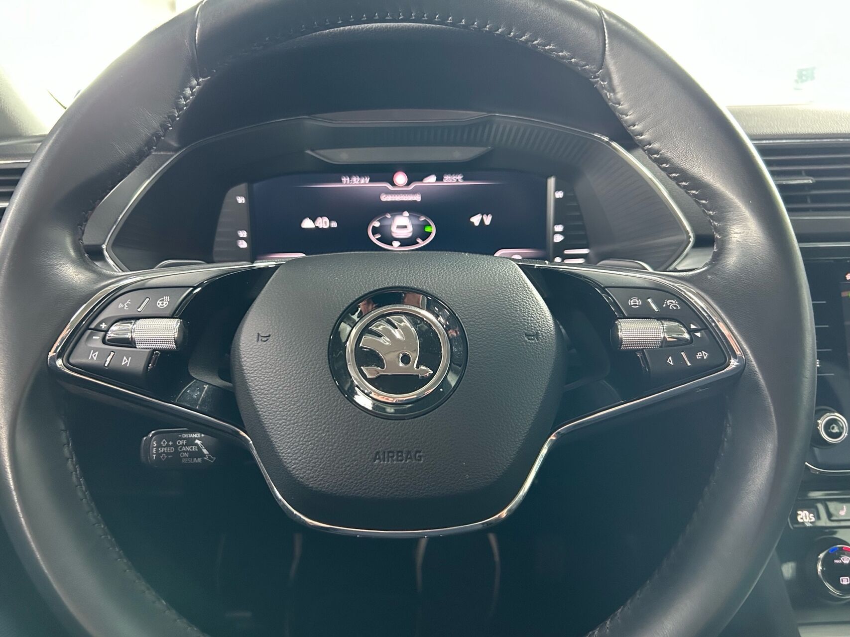 Billede af Skoda Superb Combi 1,4 TSI  Plugin-hybrid iV DSG 218HK Stc 6g Aut.