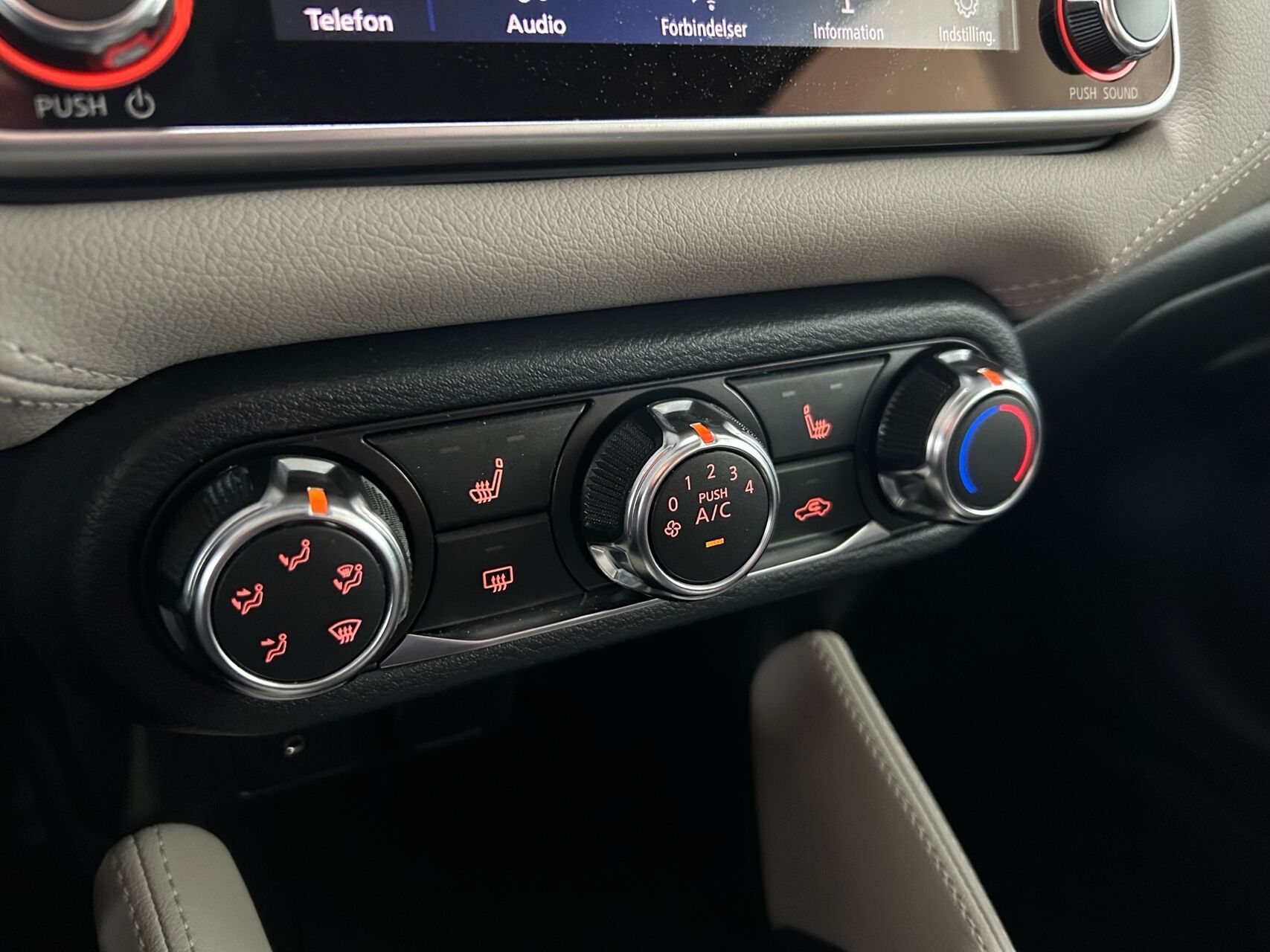 Billede af Nissan Micra 1,0 Acenta 92HK 5d