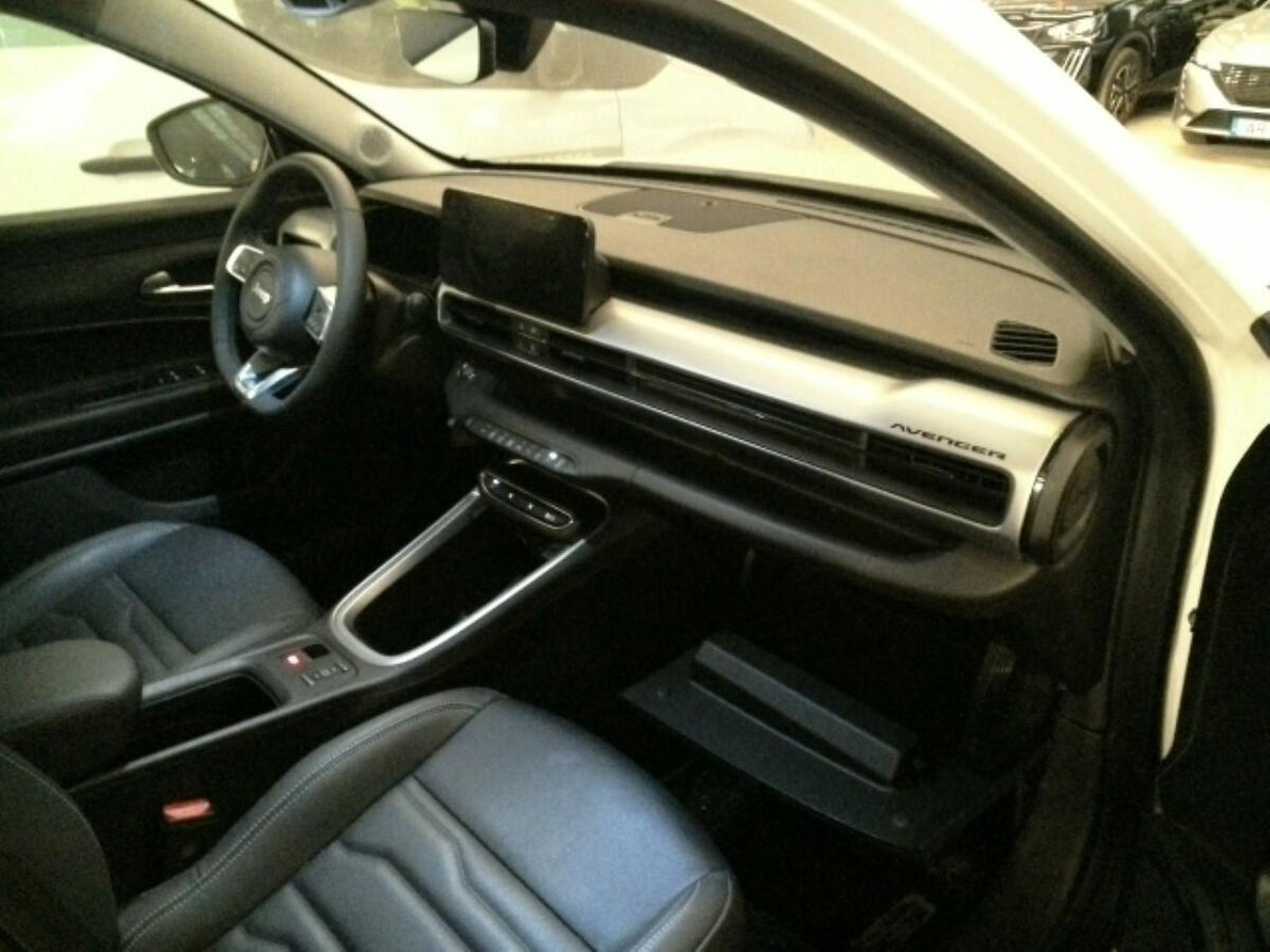 Billede af Jeep Avenger EL Altitude 156HK 5d Aut.