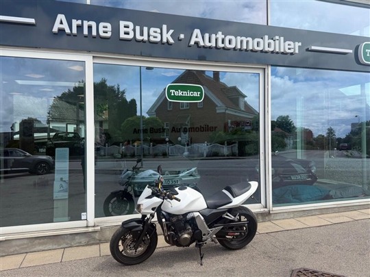 Kawasaki ZR 750 
