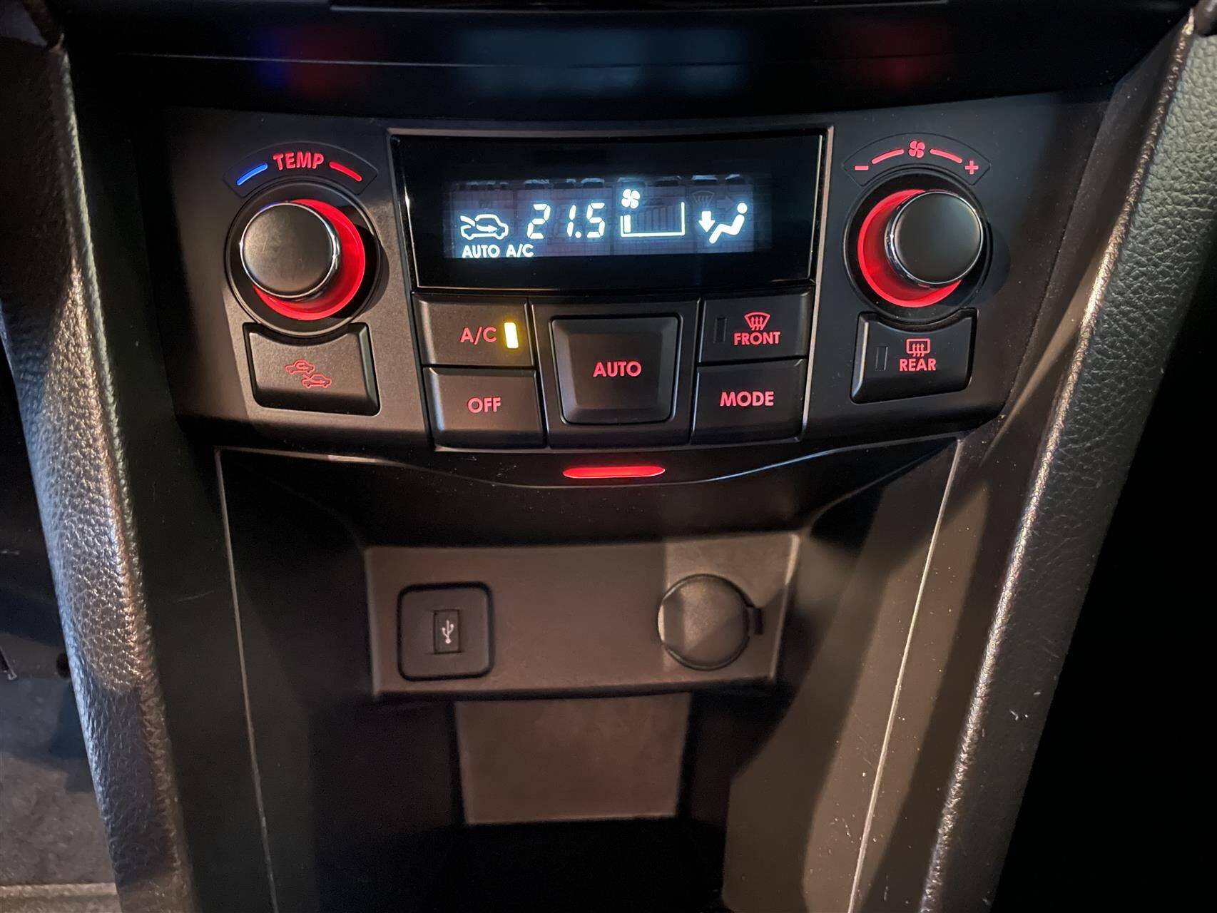 Billede af Suzuki Swift 1,2 Dualjet 16V Exclusive 90HK 5d