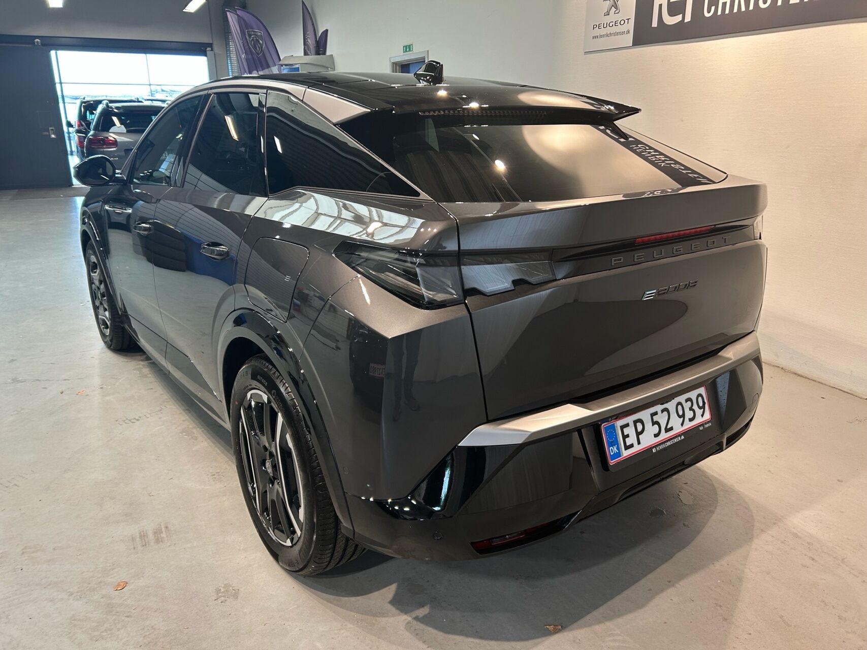 Billede af Peugeot e-3008 EL GT Pack 210HK 5d Aut.
