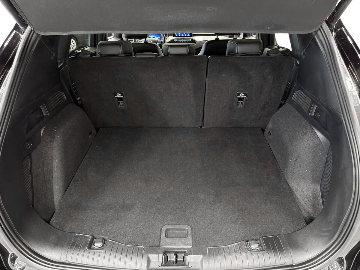 Billede af Ford Kuga 2,5 Plugin-hybrid Titanium X CVT 225HK 5d Trinl. Gear