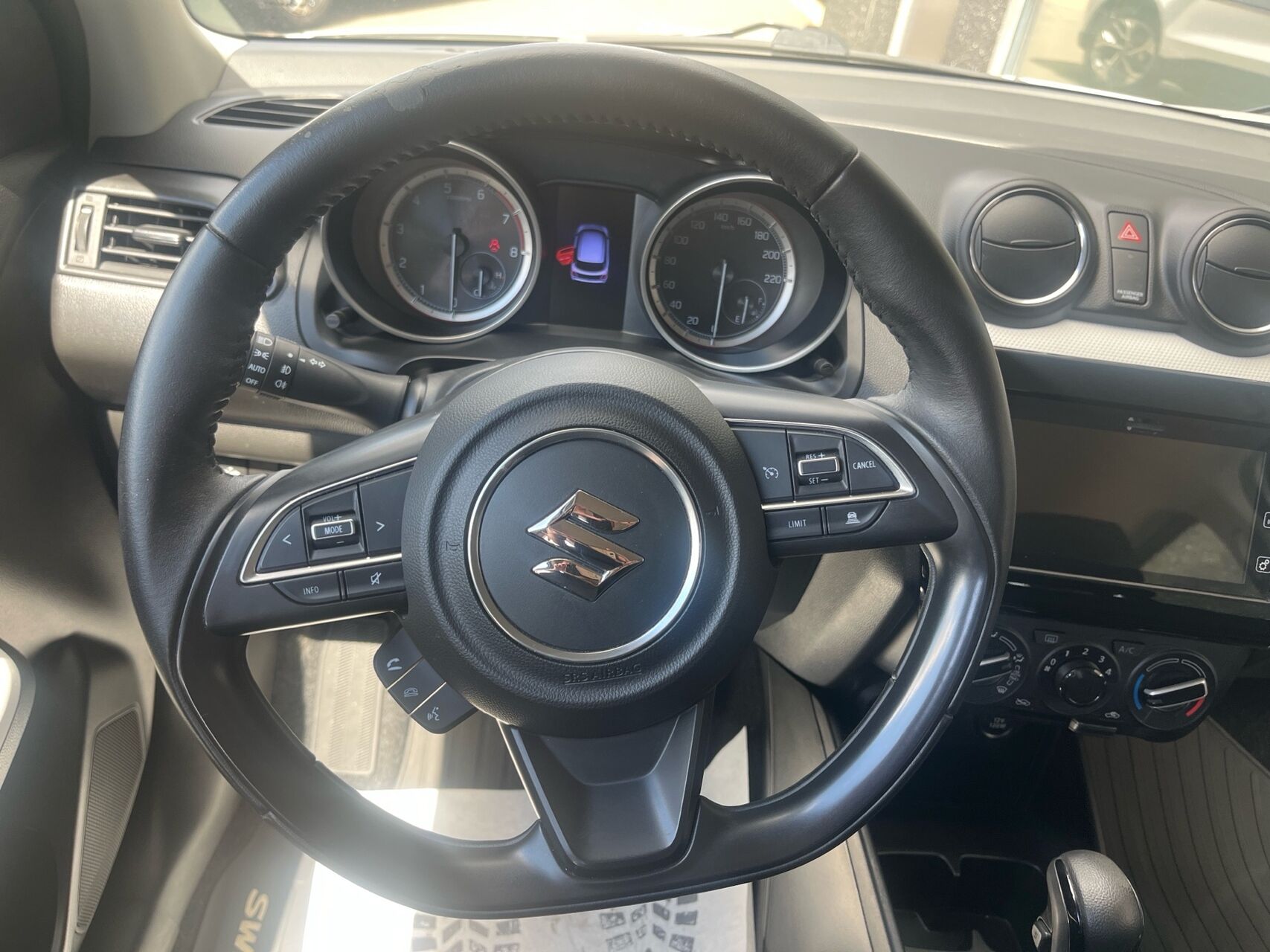 Billede af Suzuki Swift 1,2 Dualjet Action AEB CVT 90HK 5d Aut.