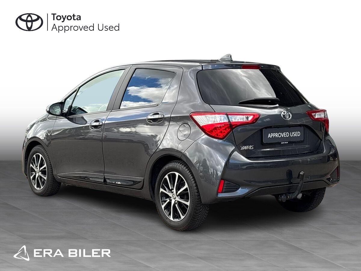 Billede af Toyota Yaris 1,5 VVT-I T3 Smartpakke Multidrive S 111HK 5d 6g Aut.