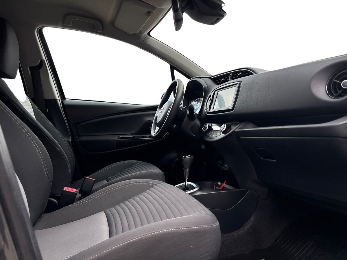 Billede af Toyota Yaris 1,5 VVT-I T3 Smartpakke Multidrive S 111HK 5d 6g Aut.