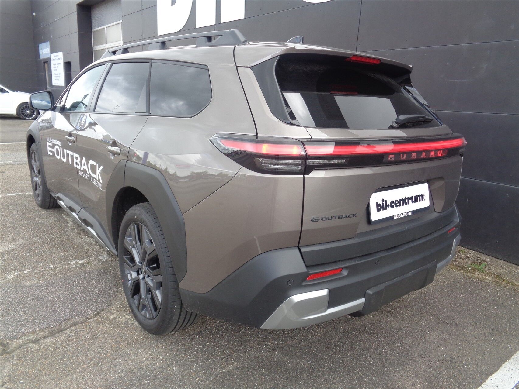 Billede af Subaru e-Outback EL Touring AWD 380HK Stc Aut.