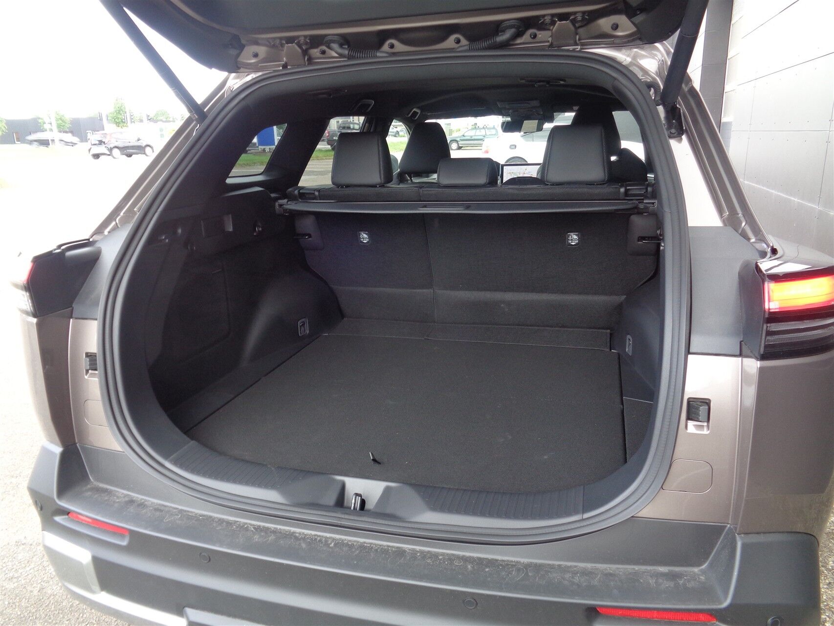 Billede af Subaru e-Outback EL Touring AWD 380HK Stc Aut.
