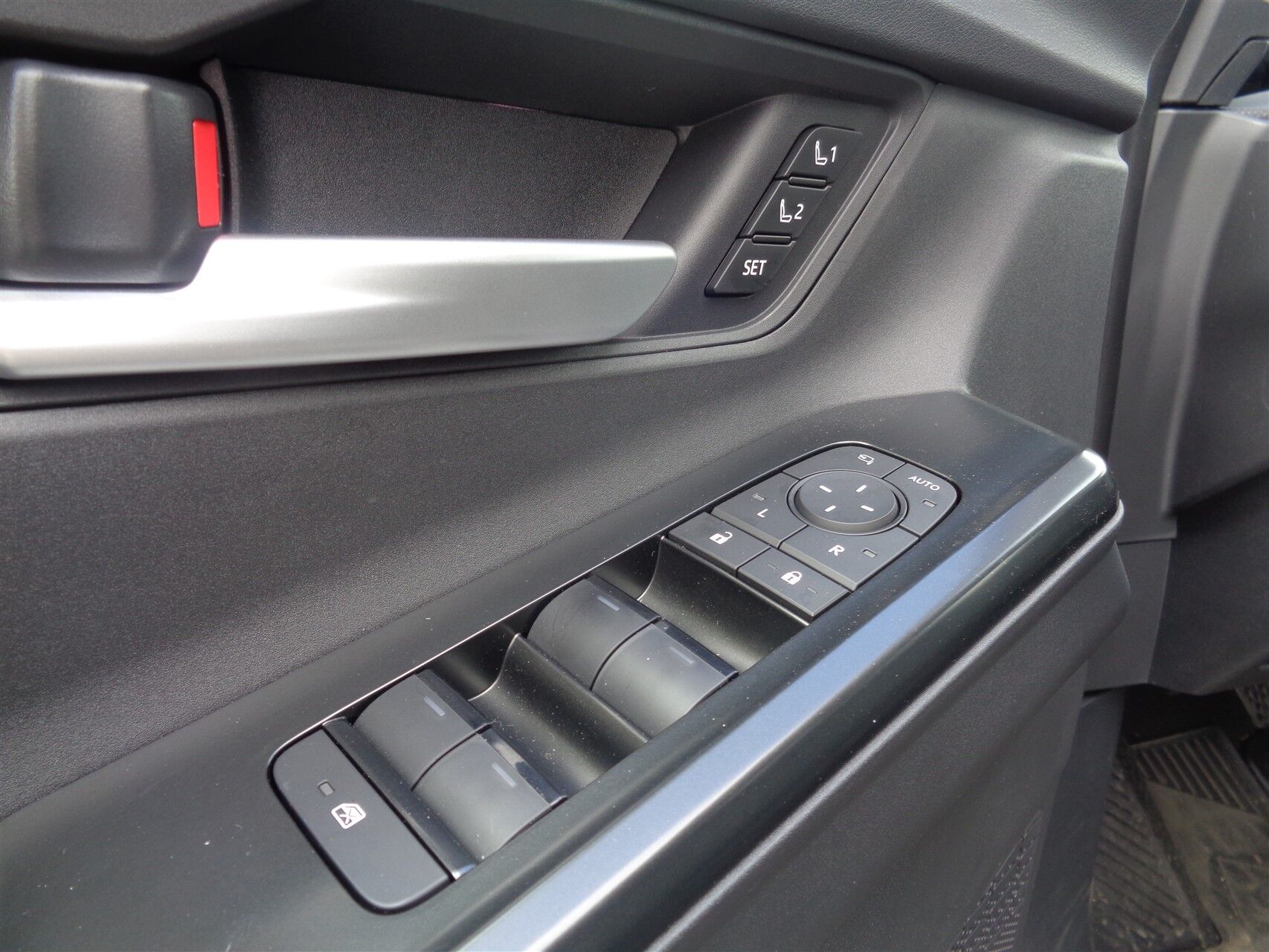 Billede af Subaru e-Outback EL Touring AWD 380HK Stc Aut.
