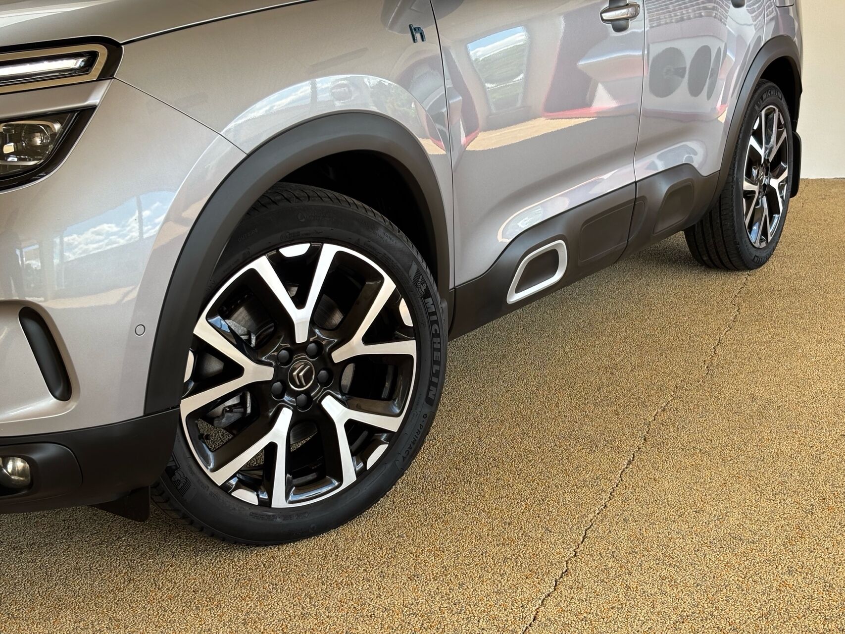 Billede af Citroën C5 Aircross 1,6 Plugin-hybrid Skyline EAT8 225HK 5d 8g Aut.