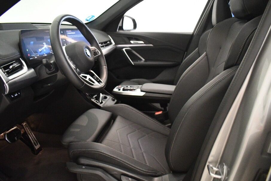 Billede af BMW iX1 eDrive20 M-Sport 204HK 5d Aut.
