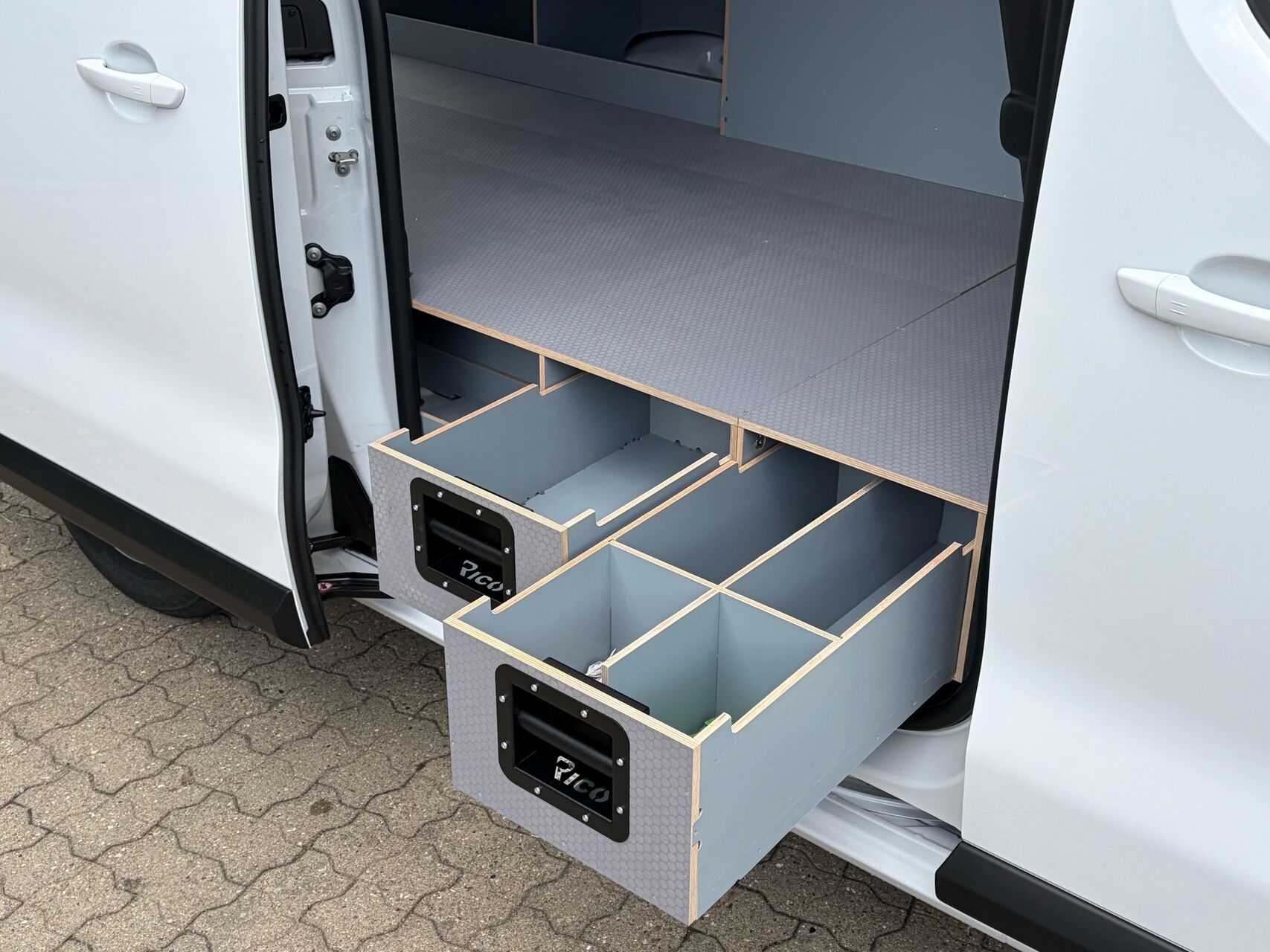 Billede af Fiat E-Scudo L3 EL Pro 136HK Van Aut.