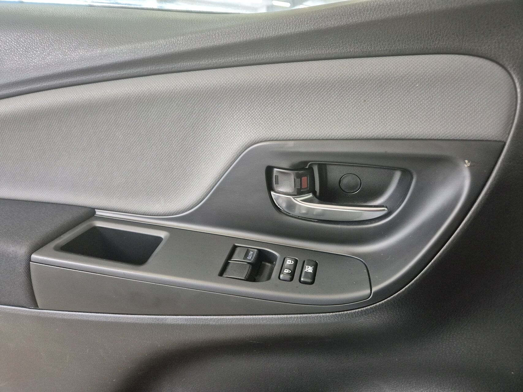 Billede af Toyota Yaris 1,5 Hybrid H2 E-CVT 100HK 5d Trinl. Gear