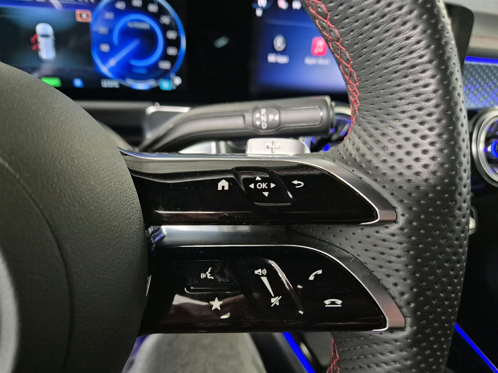 Billede af Mercedes-Benz EQB 250+ EL AMG Premium 190HK 5d Aut.