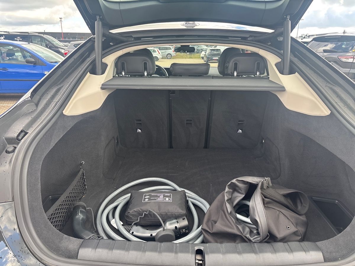 Billede af BMW i4 eDrive40 Gran Coupé EL 340HK 5d Aut.