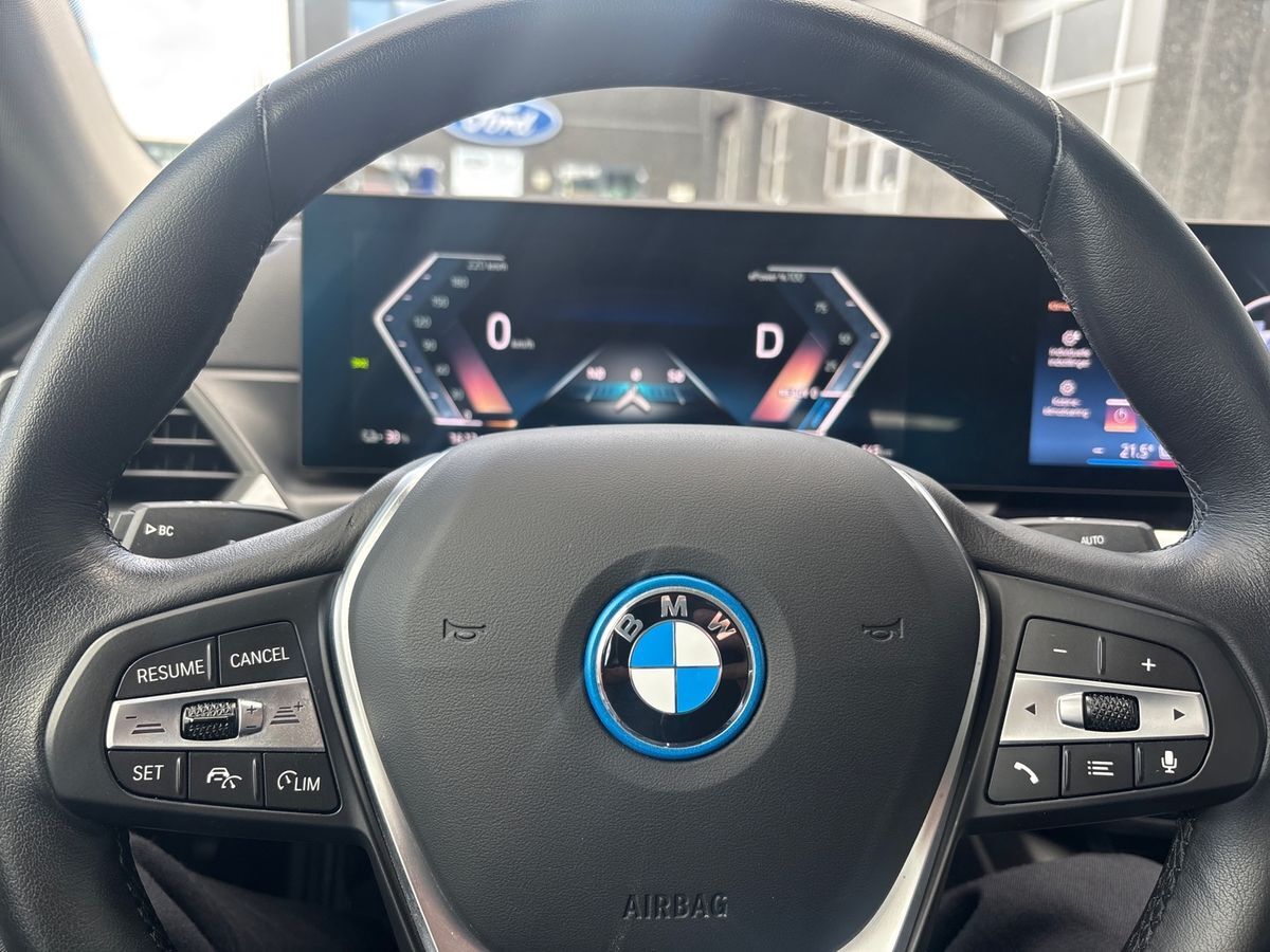 Billede af BMW i4 eDrive40 Gran Coupé EL 340HK 5d Aut.