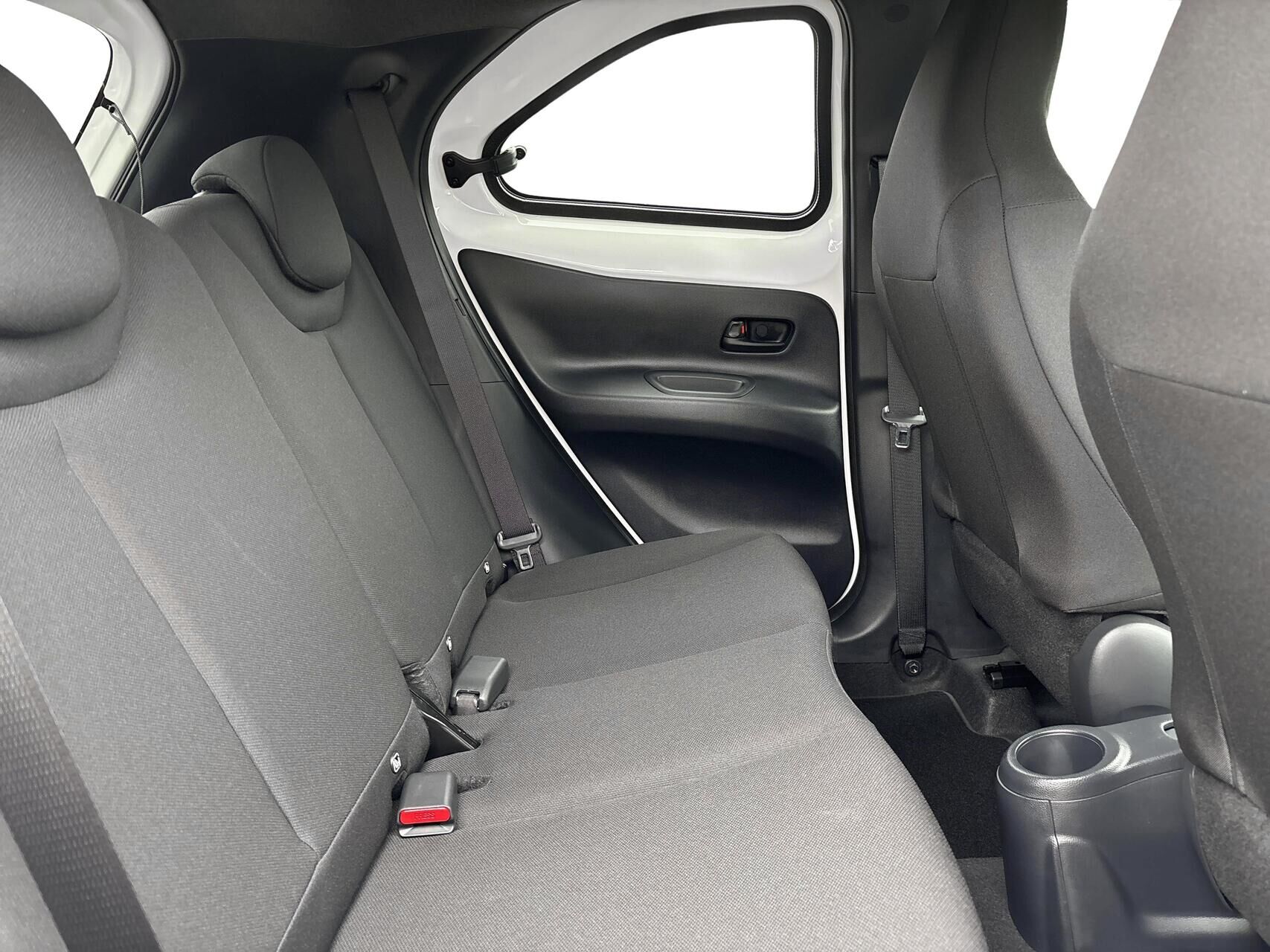 Billede af Toyota Aygo X 1,0 VVT-I Active 72HK 5d